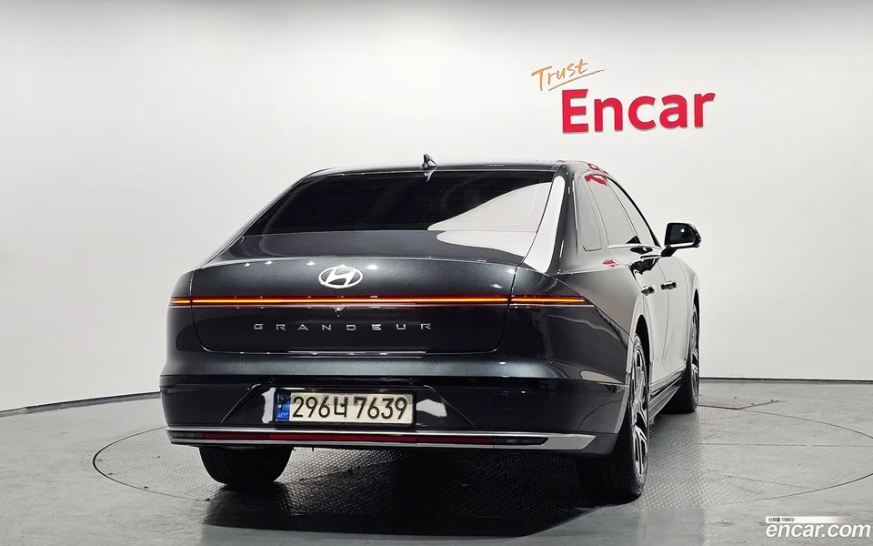 Hyundai Grandeur 2.5 2WD 2023 — миниатюра 4