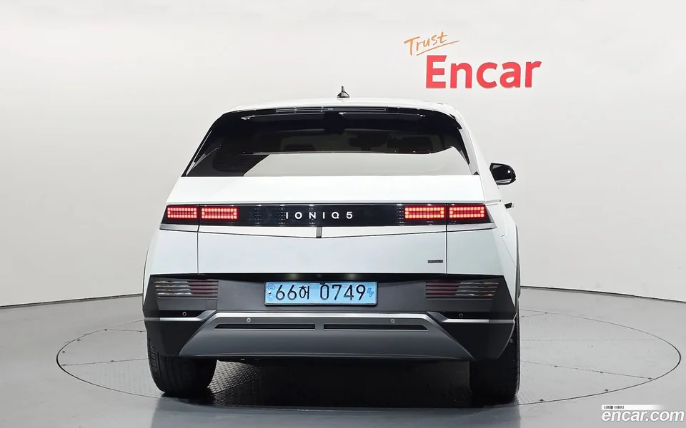 Hyundai Ioniq 5 AWD 2023 — миниатюра 4