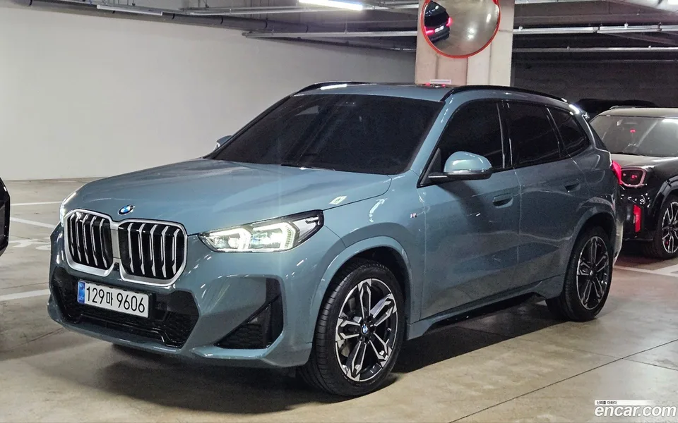 BMW X1 xDrive 20i M 2025 — фото 1, купить с доставкой в Москву