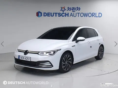 Volkswagen Golf 2024 купить в Москве
