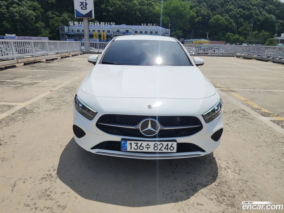 Mercedes-Benz A-Class A220 2023 — миниатюра 5