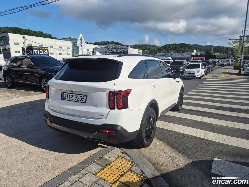 Kia Sorento HEV 1.6 2WD 2024 — thumbnail 2