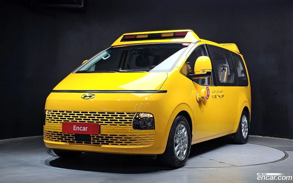 Hyundai Staria 2023