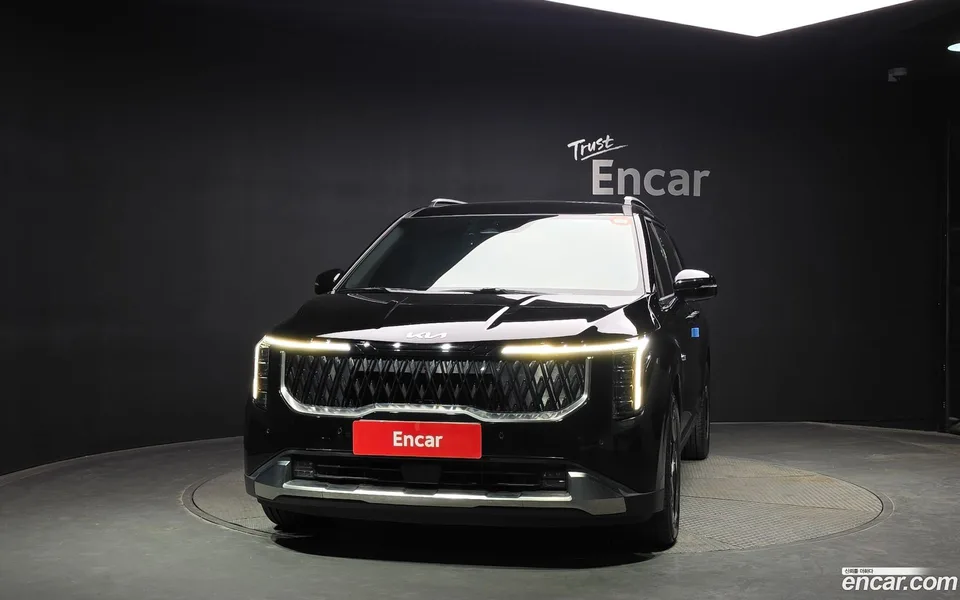 Kia Carnival HEV 9 2024 — thumbnail 3