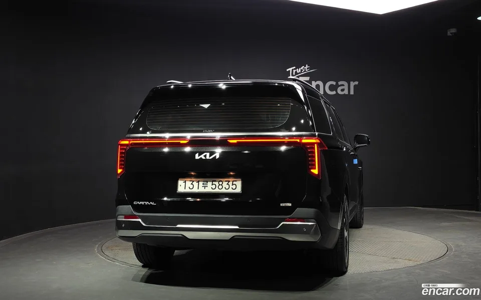 Kia Carnival HEV 9 2024 — thumbnail 4