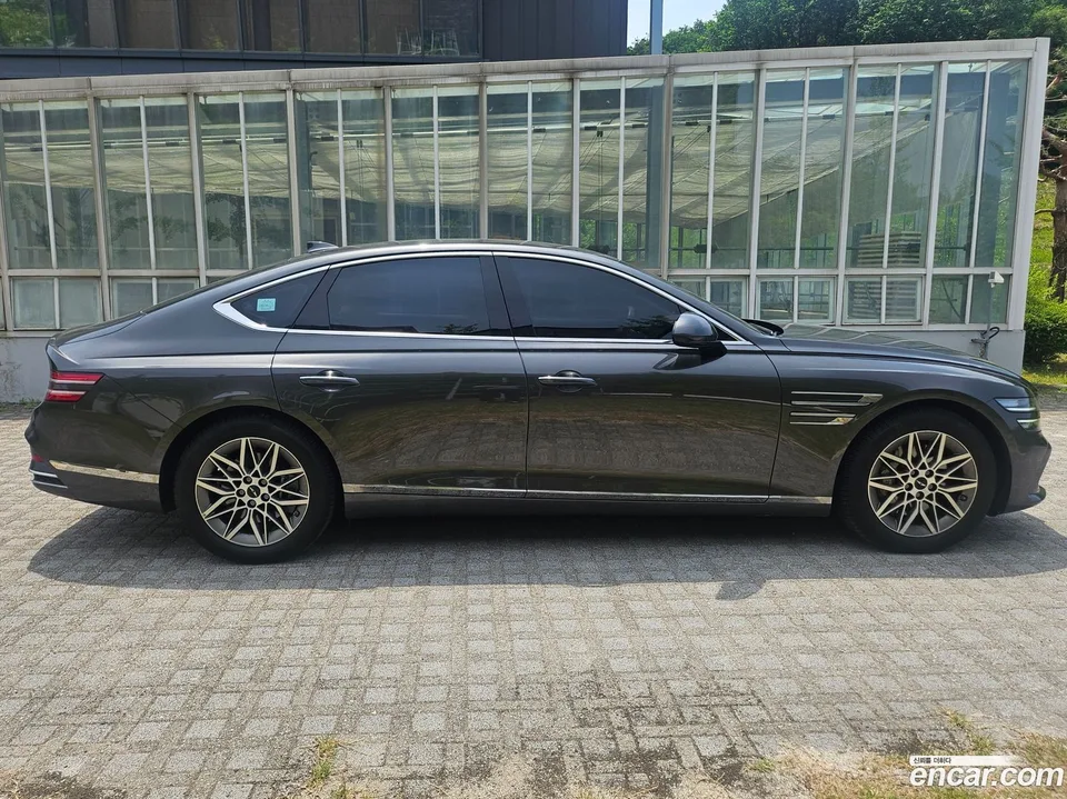 Genesis G80 2.5 AWD 2026 — thumbnail 4