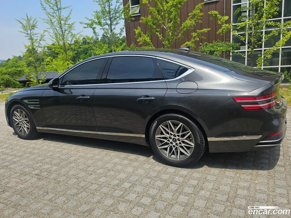 Genesis G80 2.5 AWD 2026 — thumbnail 5