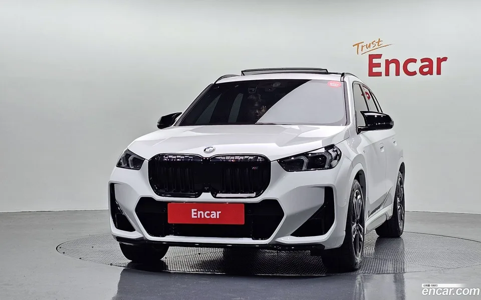 BMW X1 M35i xDrive 2025 — миниатюра 3