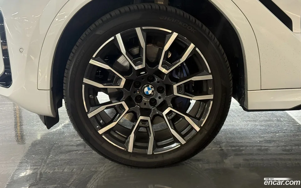 BMW X6 xDrive40i M 2024 — thumbnail 5