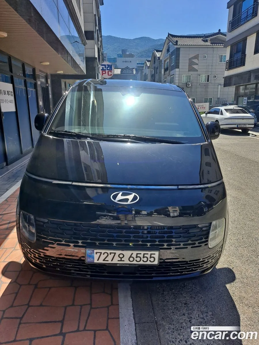 Hyundai Staria 2025
