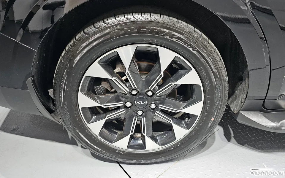 Kia Carnival 9 2023 — миниатюра 2