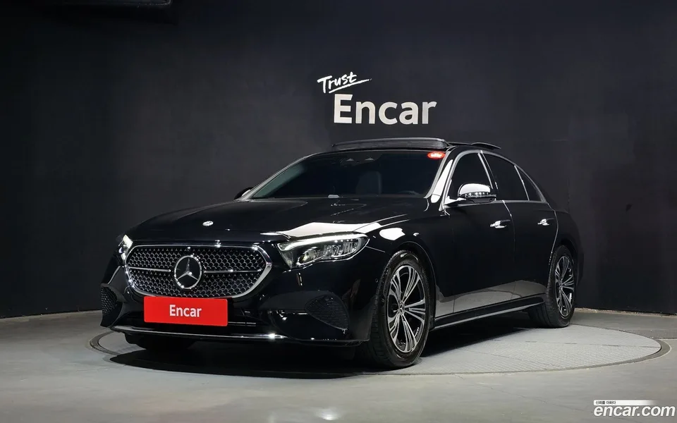 Mercedes-Benz E-Class 2025