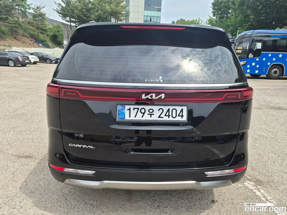Kia Carnival 9 2023 — миниатюра 5