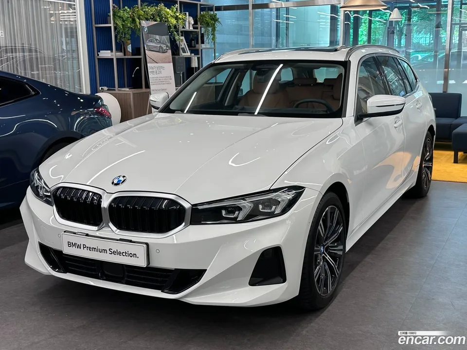 BMW 3 Series 320d 2025 — photo 1, buy with delivery to Moscow