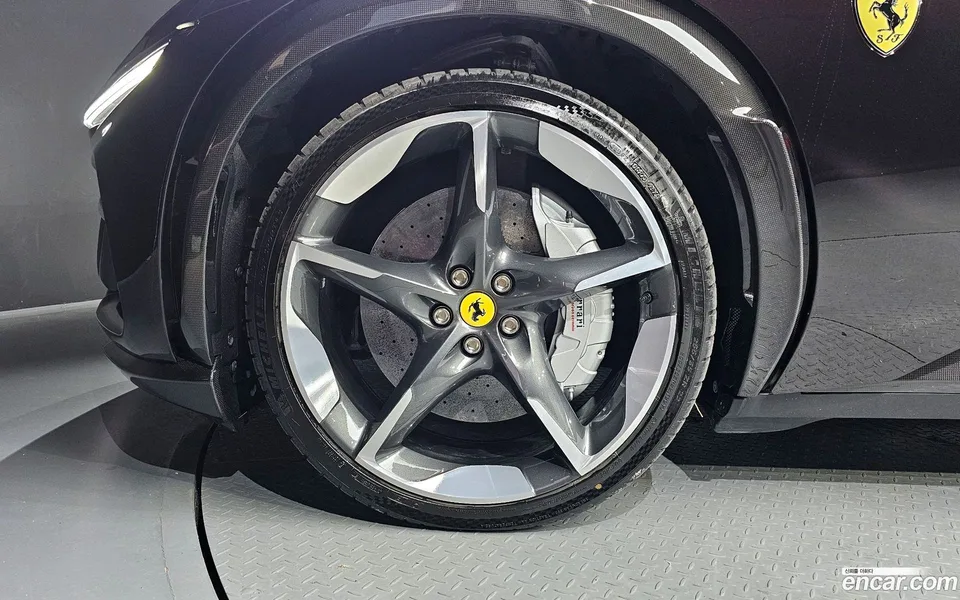 Ferrari Purosangue 6.5 V12 2025 — миниатюра 2