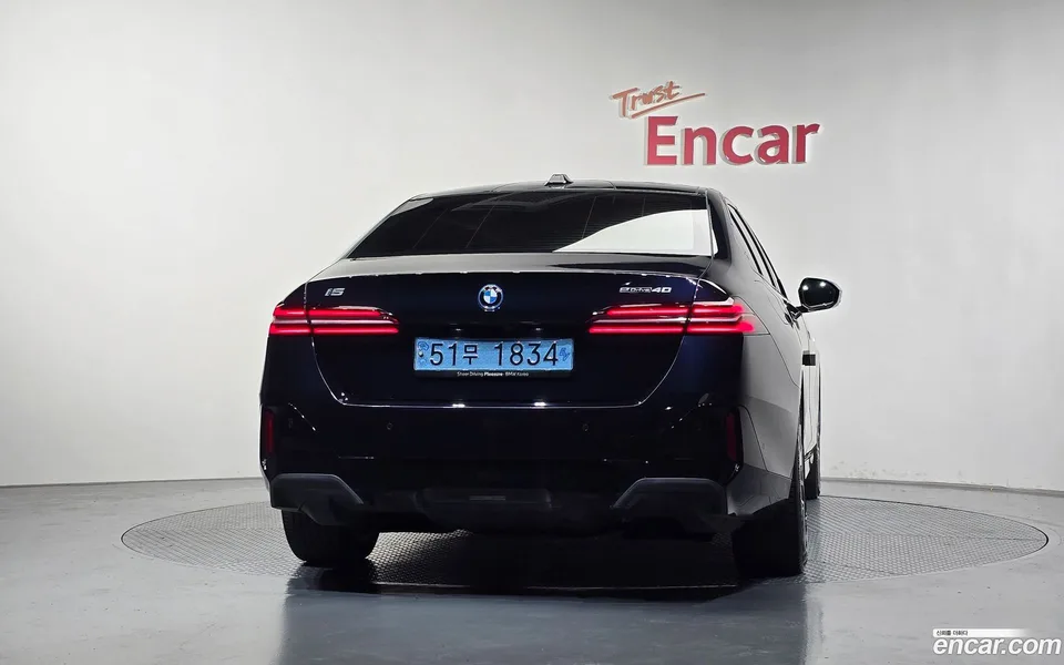 BMW i5 eDrive 40 M 2023 — миниатюра 4