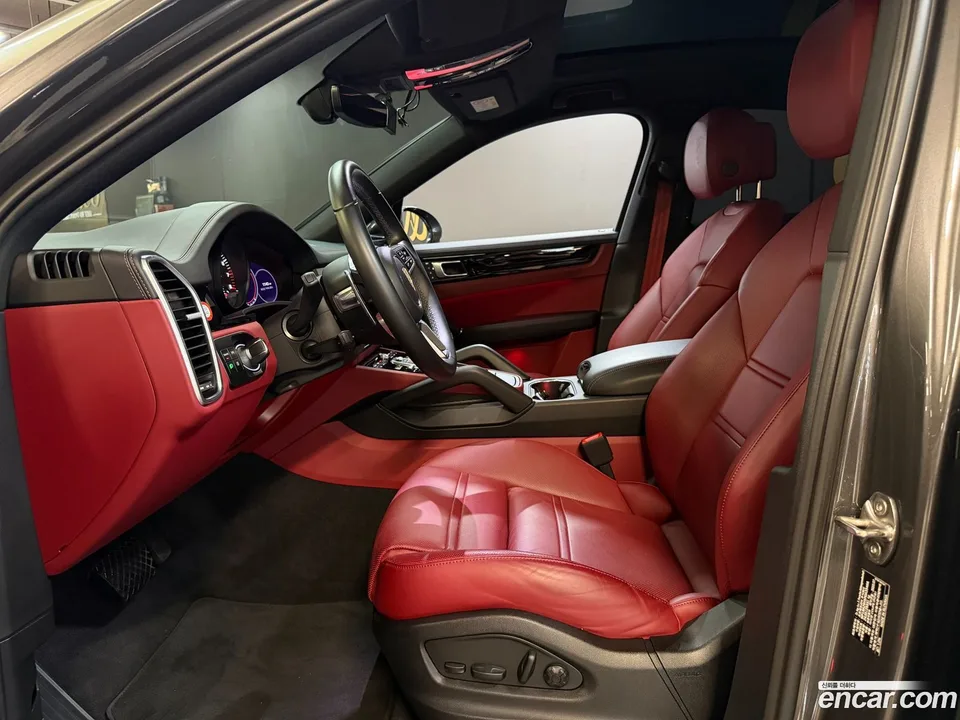 Porsche Cayenne 3.0 2022 — thumbnail 5