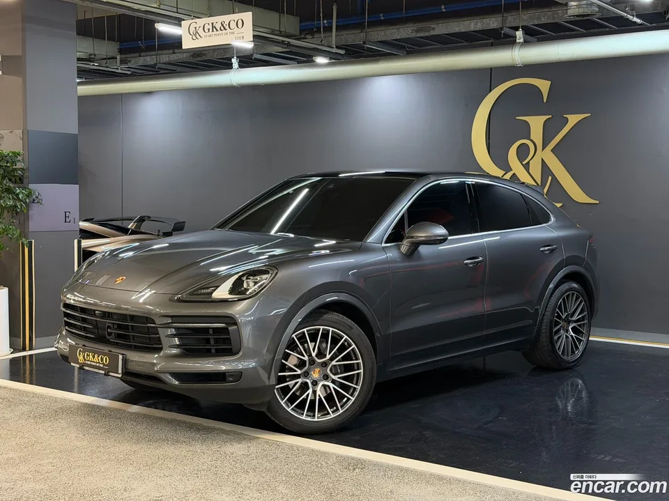 Porsche Cayenne 3.0 2022 — photo 1, buy with delivery to Moscow