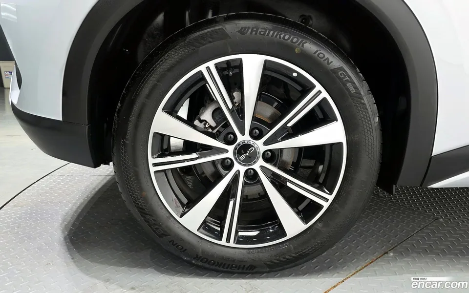 BYD Atto 3 2025 — миниатюра 2