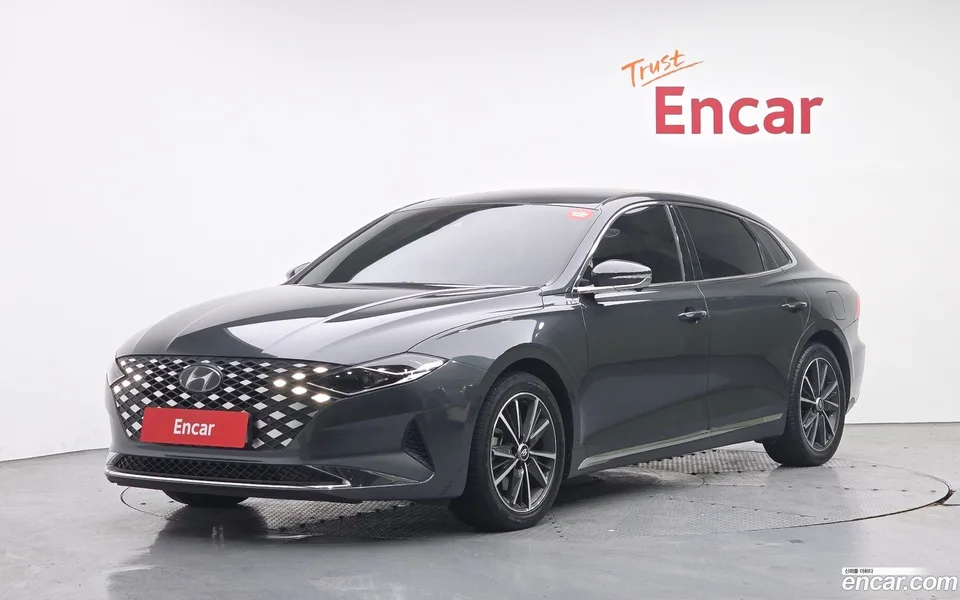 Hyundai Grandeur IG 2.5 2022 — фото 1, купить с доставкой в Москву