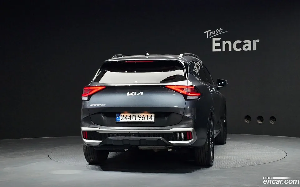 Kia Sportage 2.0 2WD 2023 — thumbnail 4