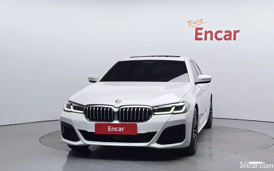 BMW 5 Series 523d M 2023 — миниатюра 3