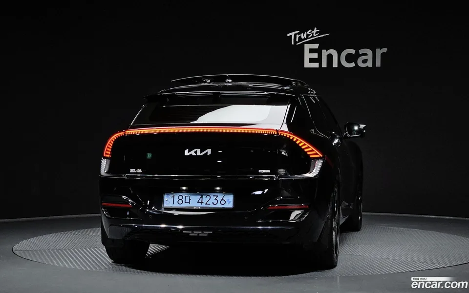 Kia EV6 4WD 2023 — миниатюра 4