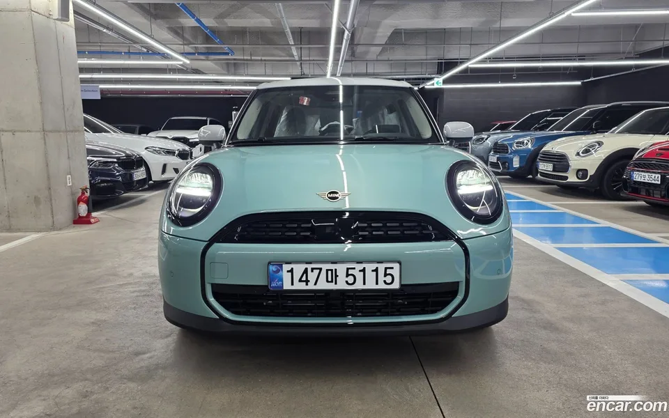 MINI Cooper C 5 2026 — миниатюра 3