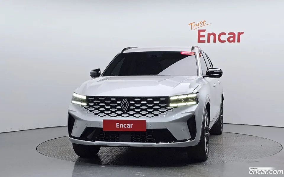 Renault Samsung Grand Koleos 1.5 E-TECH 2WD 2024 — миниатюра 3