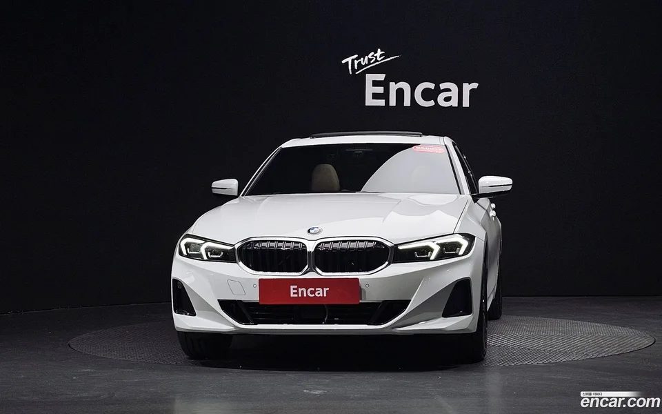 BMW 3 Series 320i 2024 — миниатюра 3