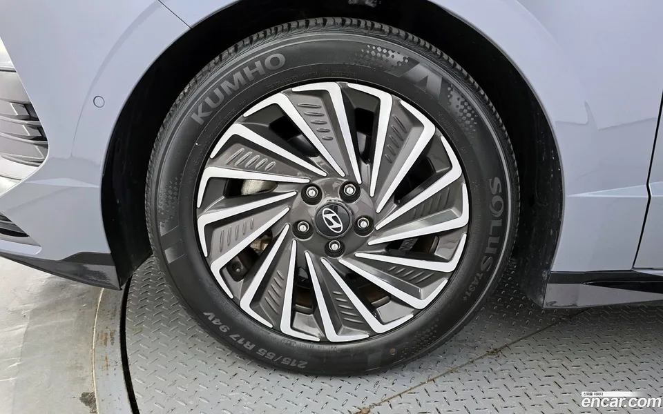 Hyundai Sonata The Edge Hybrid 2024 — миниатюра 5