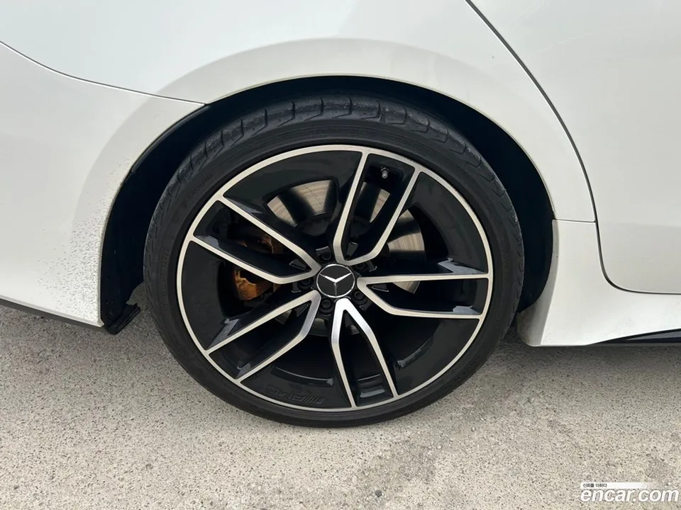 Mercedes-Benz CLS-Class AMG CLS53 4MATIC+ 2023 — thumbnail 2