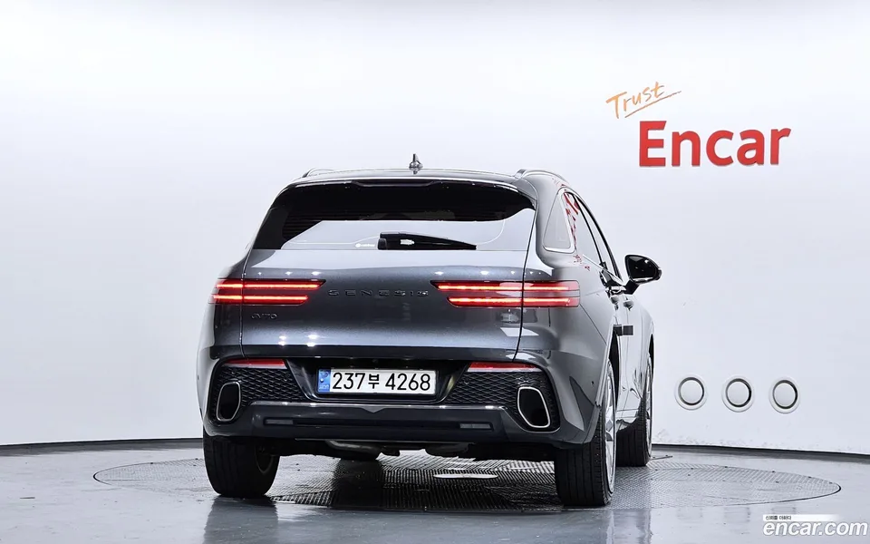 Genesis GV70 2.5T 2WD 2022 — миниатюра 4