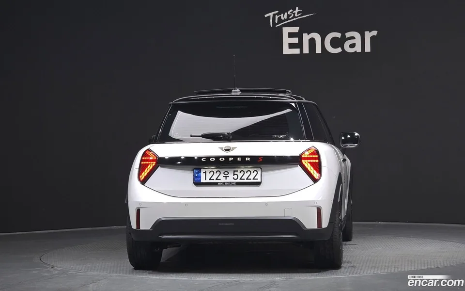 MINI Cooper S 2025 — миниатюра 4
