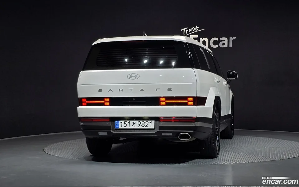 Hyundai SantaFe 2.5T 2WD 2024 — миниатюра 4