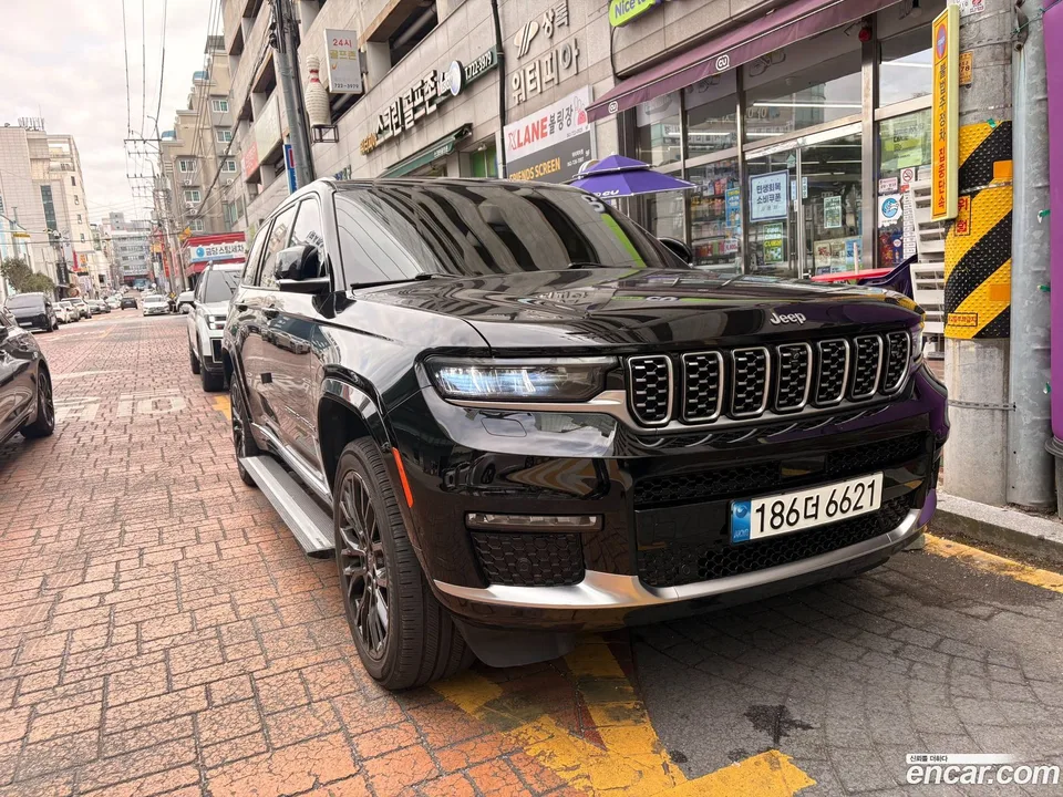 Jeep Grand Cherokee L 3.6 2022 — миниатюра 2