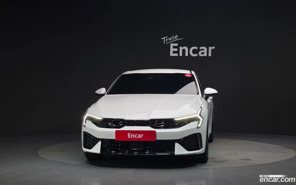 Kia K5 2.0 2025 — миниатюра 3