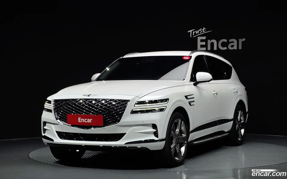 Genesis GV80 2.5T AWD 2022 — фото 1, купить с доставкой в Москву