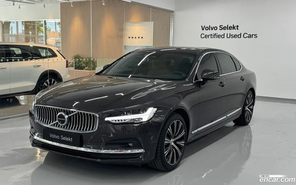Volvo S90 2024