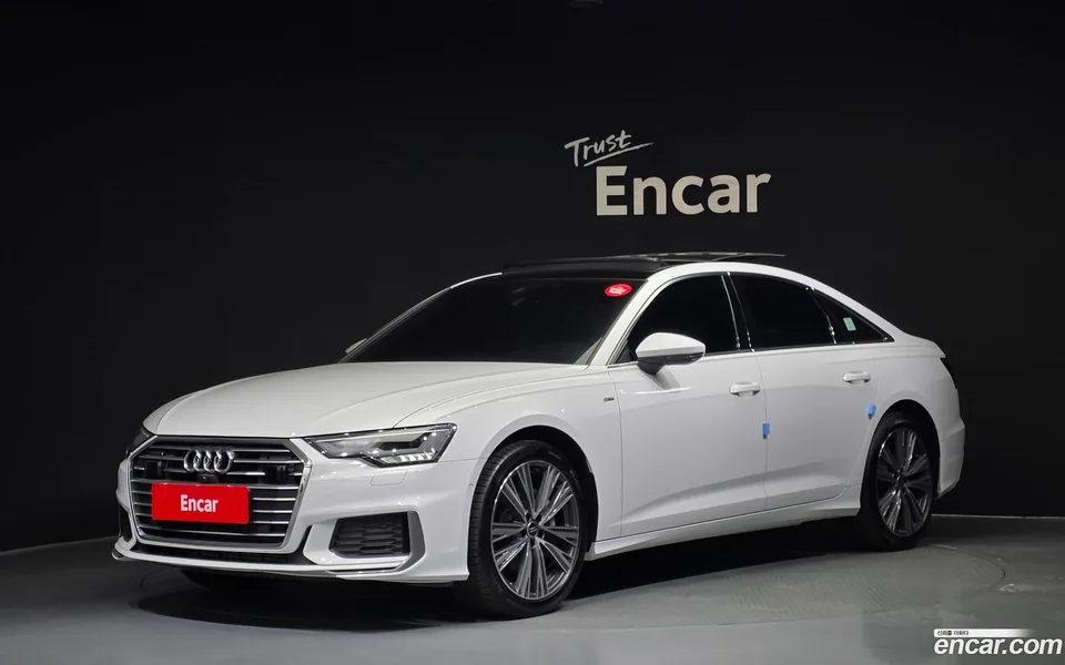 Audi A6 45 TFSI 2022 — photo 1, buy with delivery to Moscow