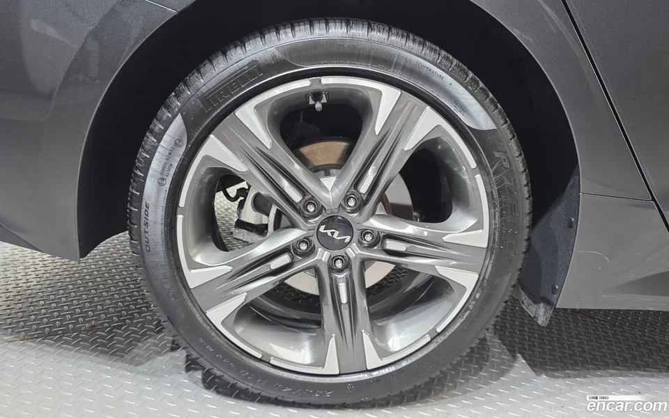 Kia K5 2.0 2023 — миниатюра 2