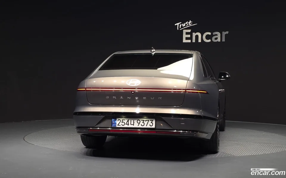 Hyundai Grandeur 3.5 2WD 2023 — миниатюра 4