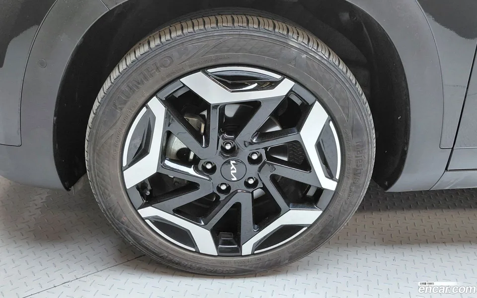 Kia Seltos 2.0 2WD 2023 — миниатюра 5