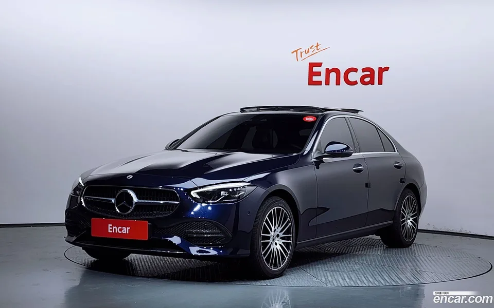 Mercedes-Benz C-Class 2022