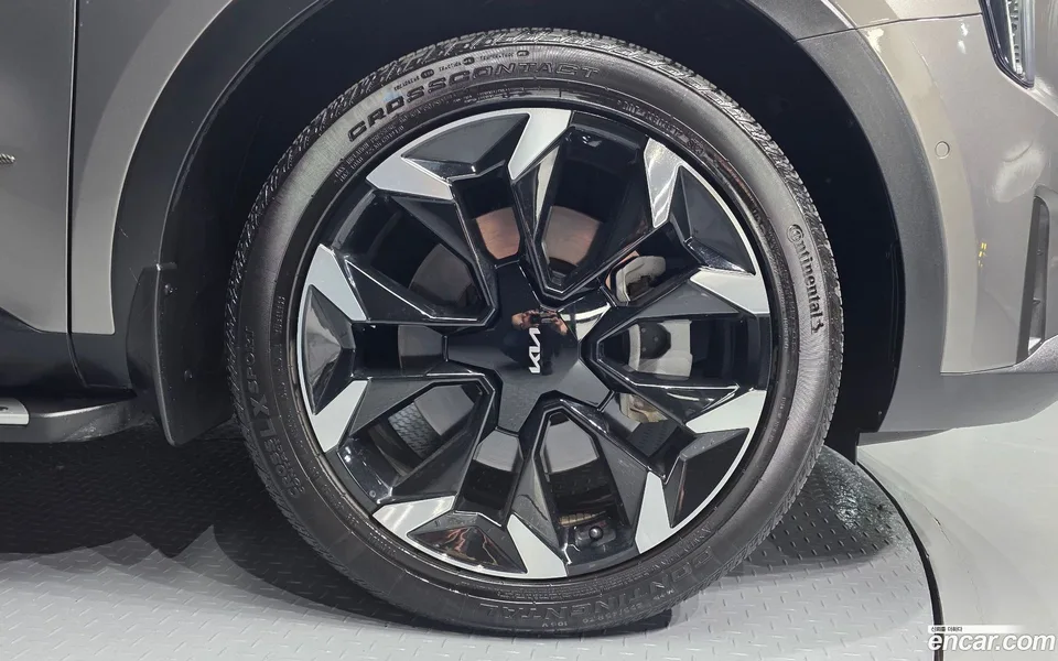 Kia Sorento 2.5T 2WD 2023 — миниатюра 2