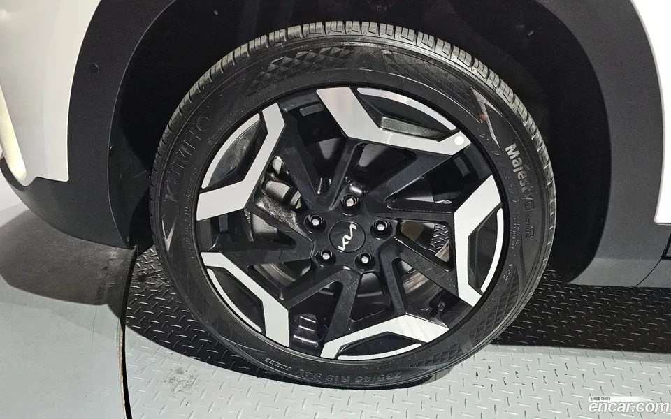 Kia Seltos 1.6 2WD 2025 — миниатюра 2