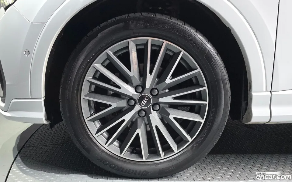 Audi Q3 35 TDI 2022 — миниатюра 2