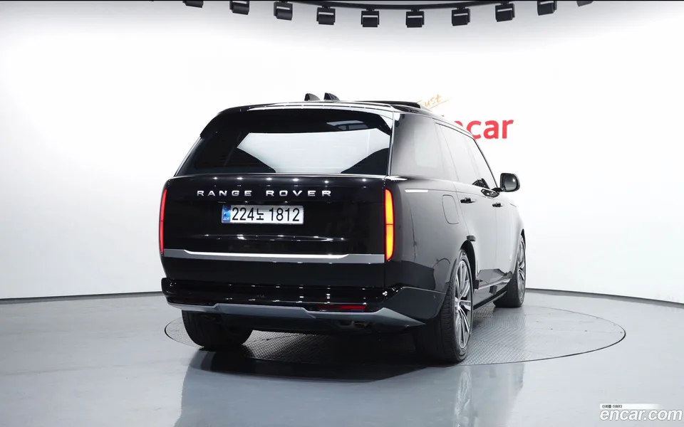 Land Rover Range Rover P530 AB LWB 2024 — миниатюра 4