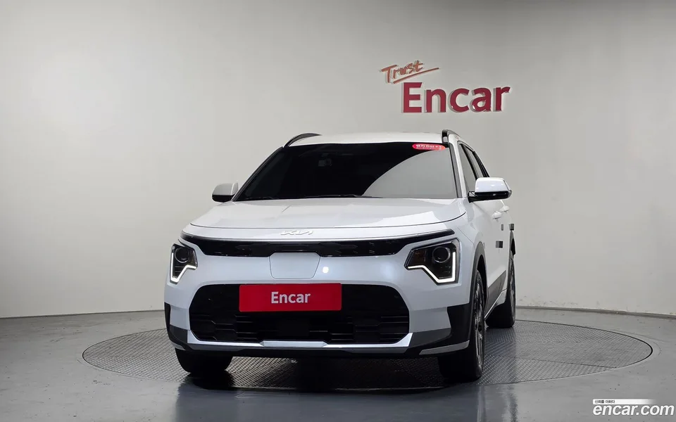 Kia Niro EV 2023 — миниатюра 3