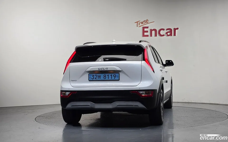 Kia Niro EV 2023 — миниатюра 4